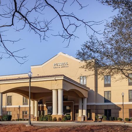 סטארקוויל Russell Inn And Suites מראה חיצוני תמונה